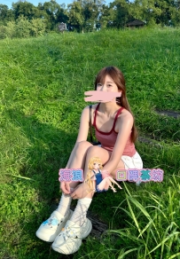 🩷 #正修科技大學 🩷 芊寧 160-45-B-20歲  她真的很像那種…你會想帶回家的女孩