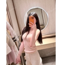 今日主推 🌟「百貨專櫃美容師」🌟 💋 怡君 163-E-47-23歲  眼神帶電 一對上就讓人心癢