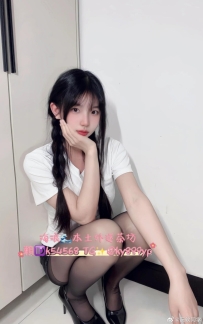 🔥跨年夜ㄉ浪漫約會🔥 飛鵝 🌷160 43 C 20歲 純情學生妹，因家境意外變故