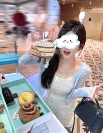 𝜗ৎ 《活潑甜美妹》 𝜗ৎ 若曦 162-C-43-22歲 笑容陽光☀️嗓音軟糯🎀