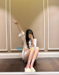 🤍 辦公室秘書 🤍 可潼 167-C-47-26歲 每天穿套裝 踩高跟 文件夾抱胸前