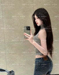 𝜗ৎ 《運動清純系列》 𝜗ৎ 芮希 166-D-46-26歲 皮膚白皙🤍 微捲長髮香香的☕️