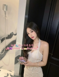 安妮 💘 166 49 D+ 25歲  💰 14k 老闆秘書 打扮性感