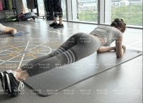 𝜗ৎ 《IG網美 · 只接預約》 𝜗ৎ 柔晴 160-D-46-25歲 💰 原價35k VIP:30k