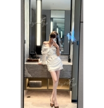 今日主推 🌟「優雅長腿系 氣質與比例兼具」🌟 💋 語晴 168-C-48-23歲